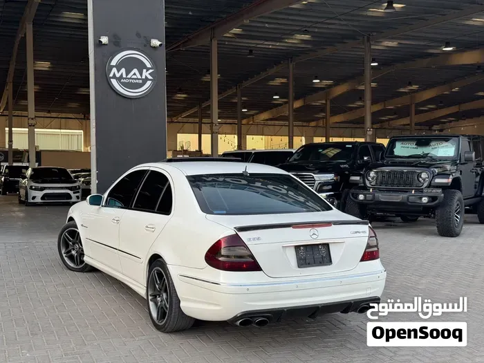 Mercedes-Benz E-Class 2004 photo 3