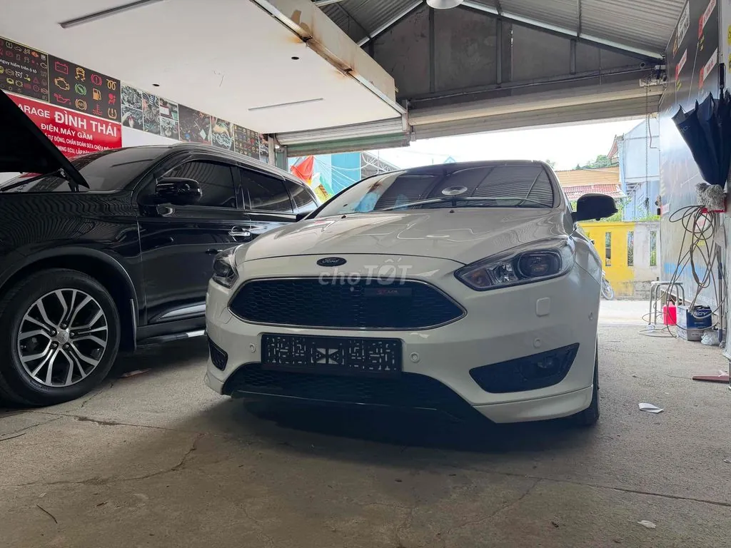 Ford Focus 2019 photo 2