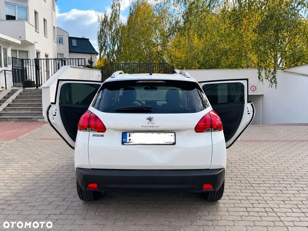 Peugeot 2008 2015 photo 2