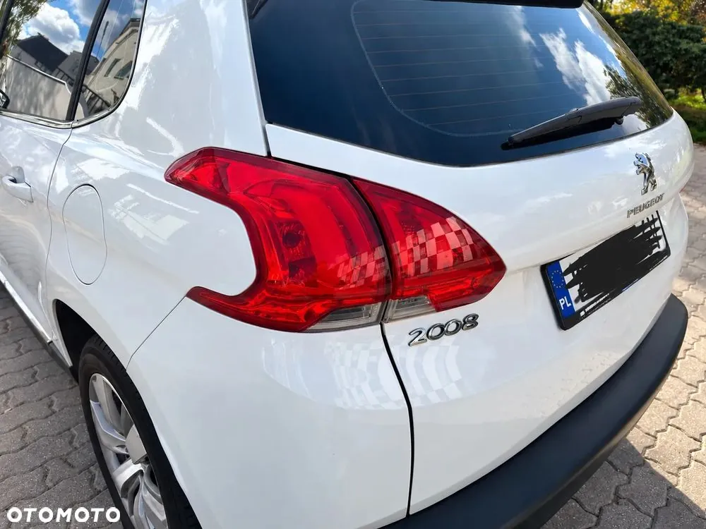 Peugeot 2008 2015 photo 5
