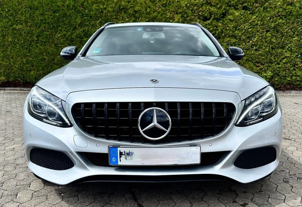 Mercedes-Benz C 220 D
