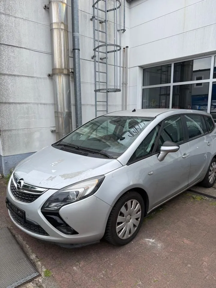 Opel Zafira Tourer