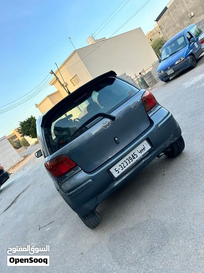 Toyota Yaris 2006 photo 2