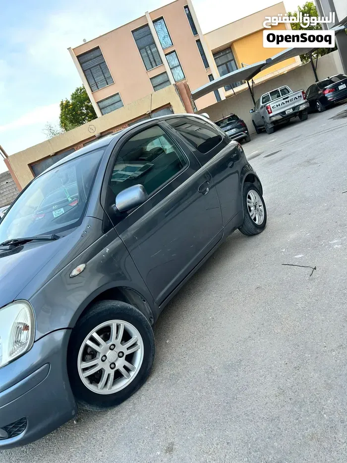 Toyota Yaris 2006 photo 4