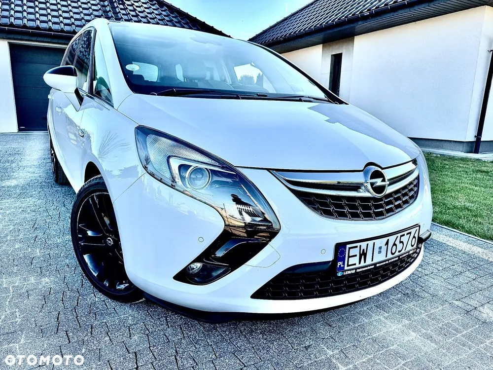Opel Zafira 2016 photo 2