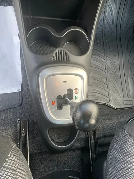 Toyota Aygo 2012 photo 5