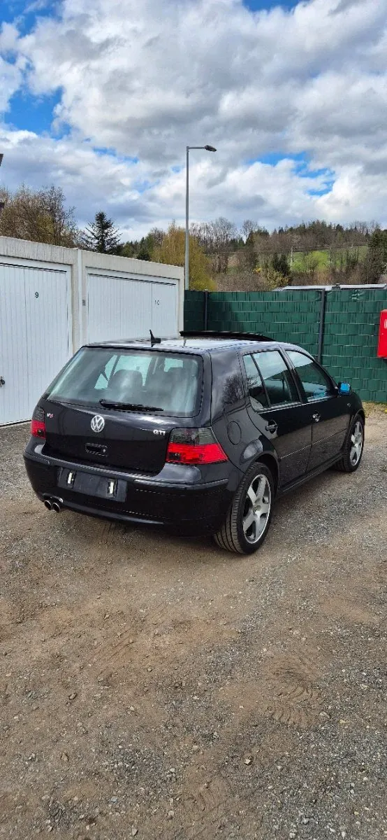 Volkswagen Golf 1999 photo 3