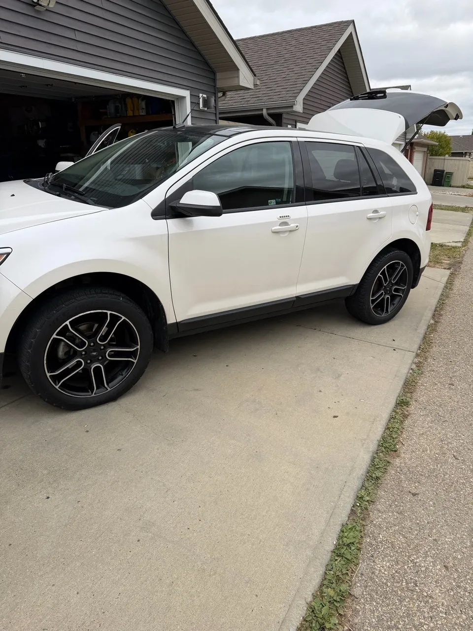 Ford Edge 2013 photo 3