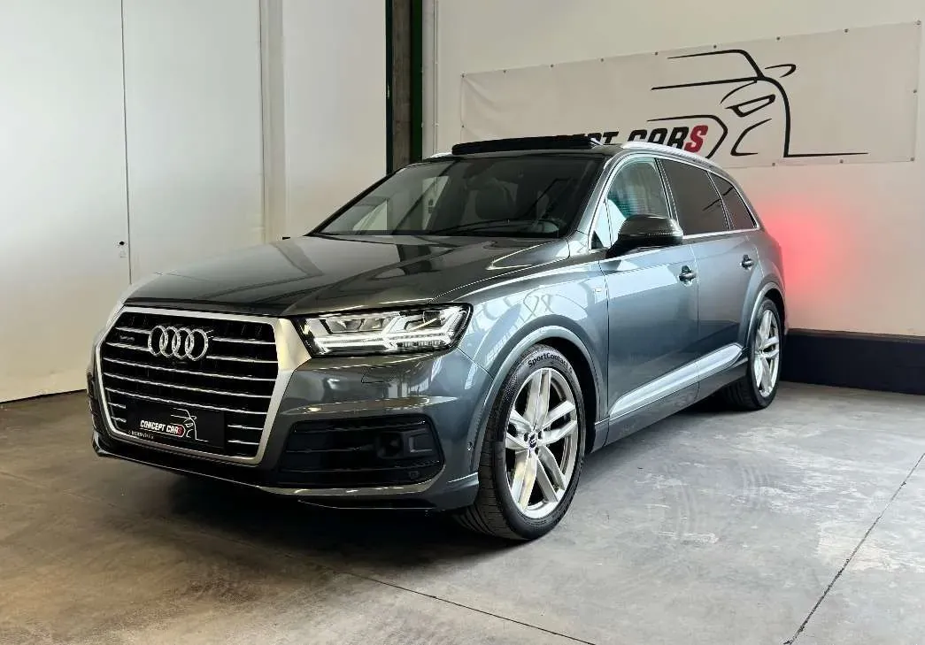 Audi Q7 2015 photo 2