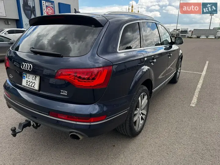 Audi Q7 2013 photo 5