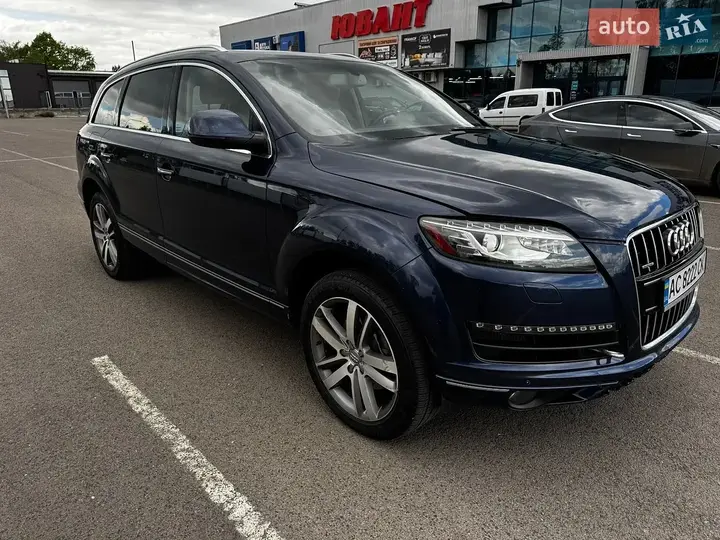 Audi Q7 2013 photo 3