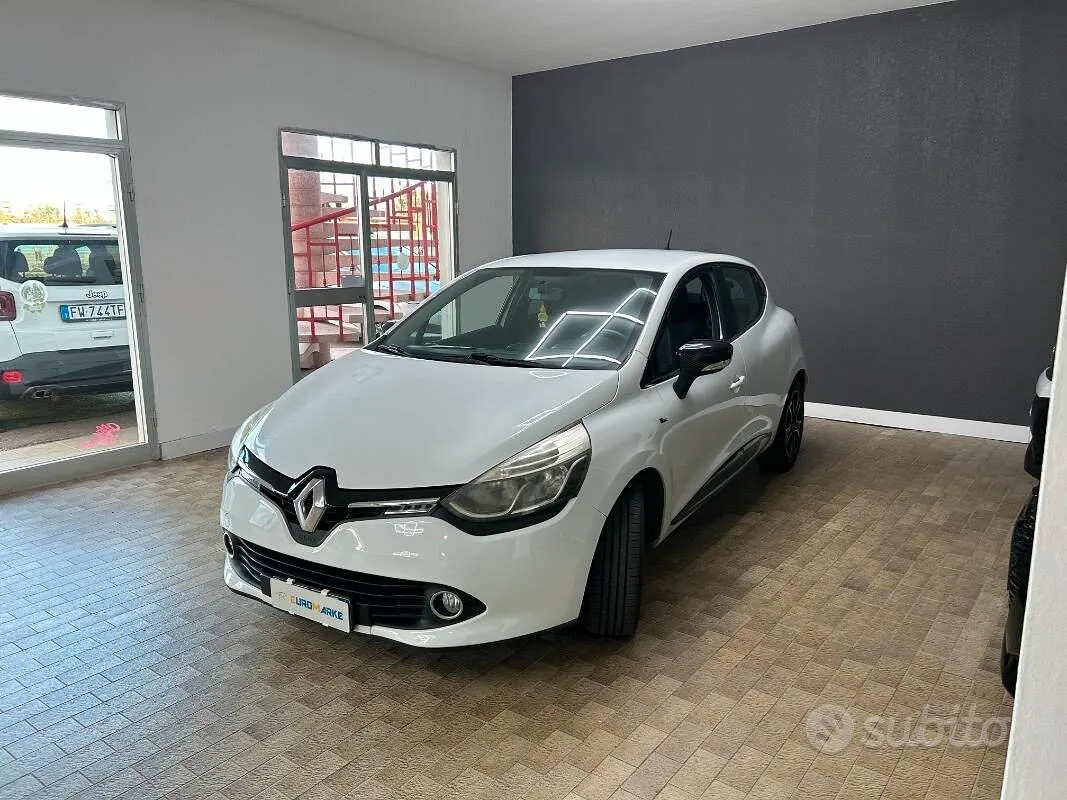 Renault Clio 2016 photo 3
