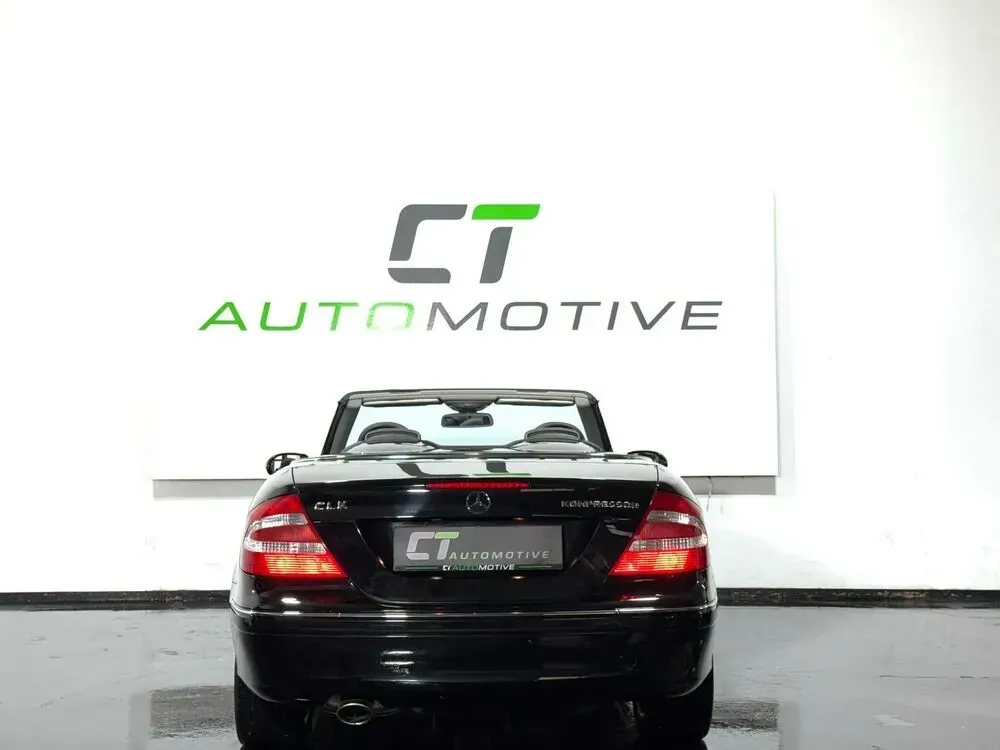 Mercedes-Benz Clk-Class 2004 photo 2