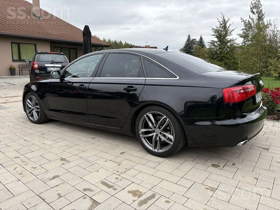 Audi A6 2011 photo 4