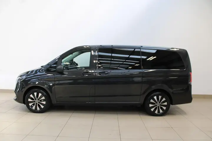 Mercedes-Benz Vito 2026 photo 5