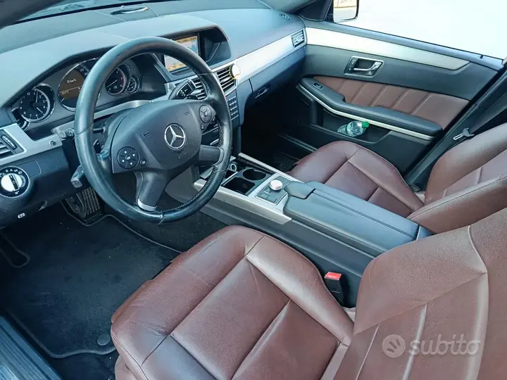Mercedes-Benz E350 2010 photo 3