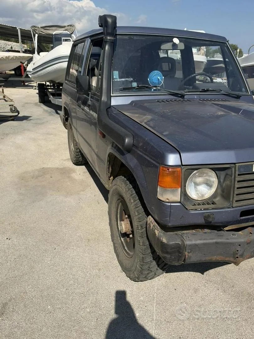 Mitsubishi Pajero 1987 photo 2