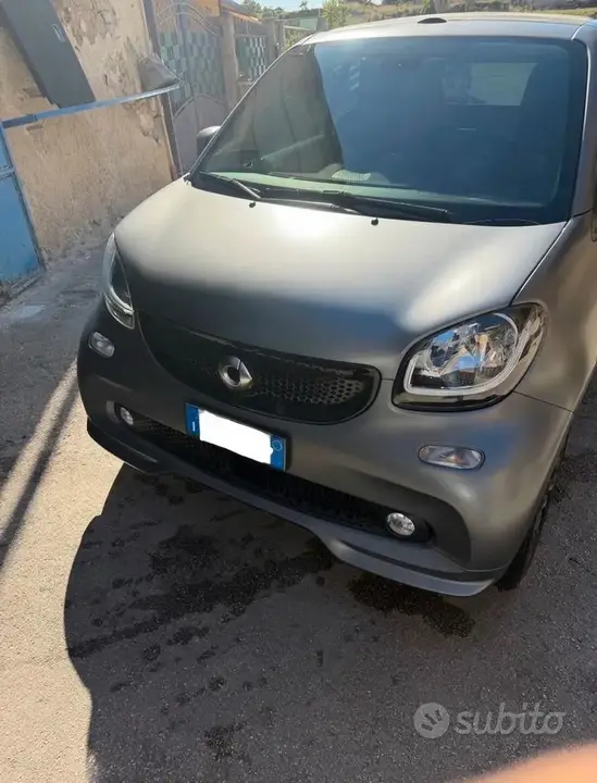 Smart Fortwo 2019 photo 3