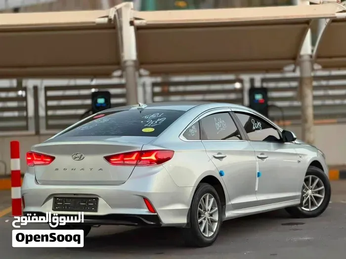 Hyundai Sonata 2018 photo 3