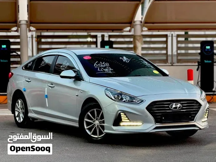 Hyundai Sonata 2018 photo 2