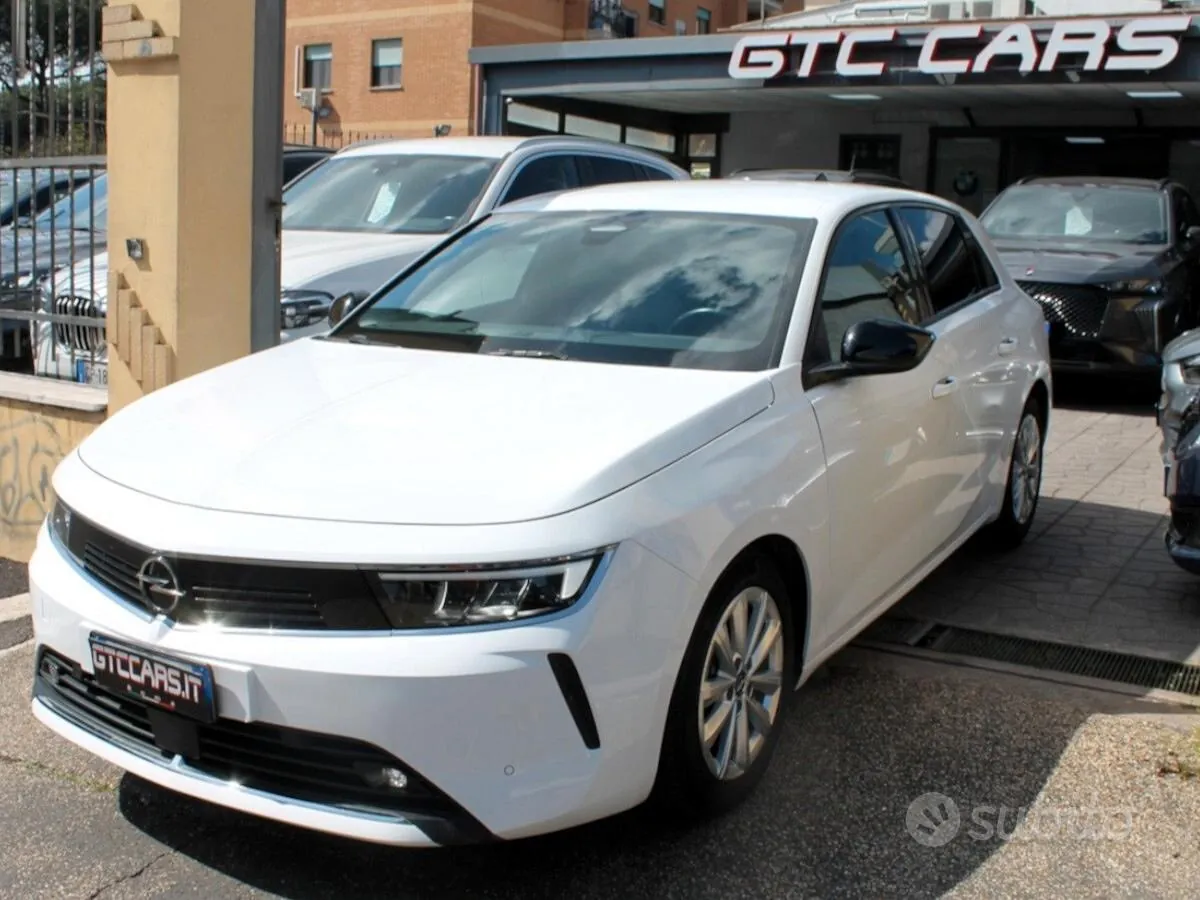 Opel Astra 2022 photo 4