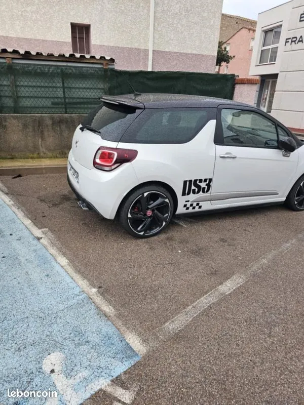 DS Automobiles Ds 3