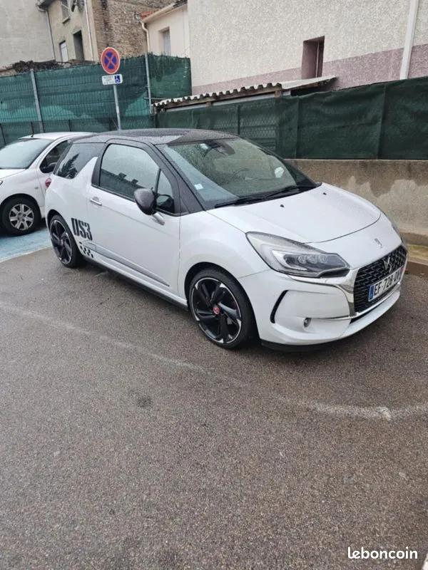 DS Automobiles Ds 3 2016 photo 3