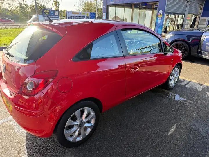 Vauxhall Corsa 2014 photo 5