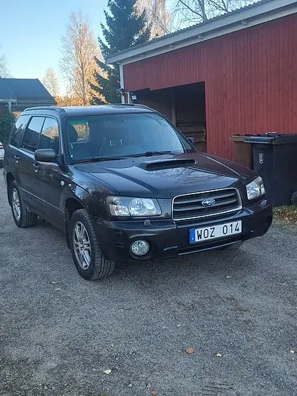Subaru Forester 2005 photo 2