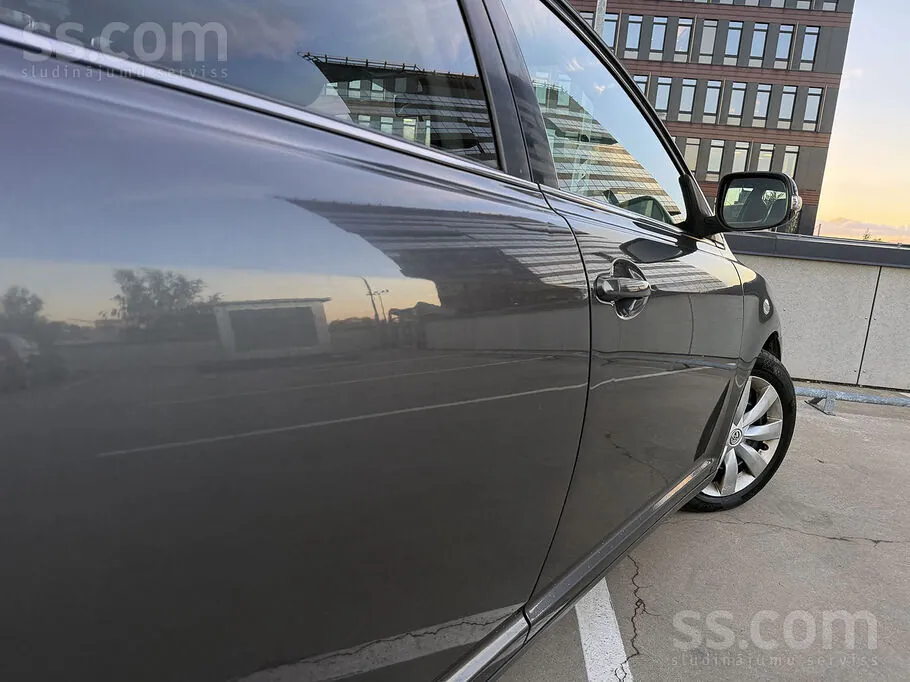 Toyota Avensis 2008 photo 5