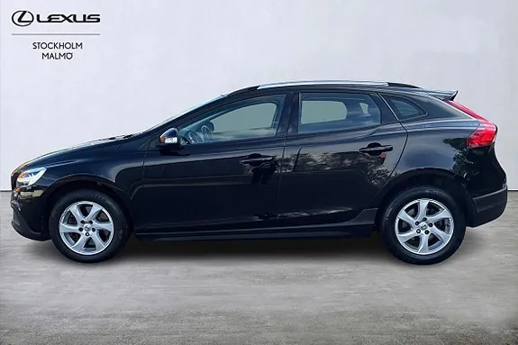 Volvo V40 Cross Country 2019 photo 2