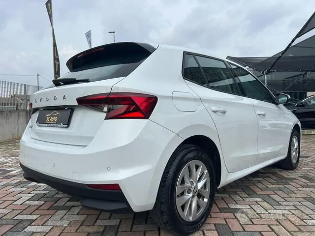 Skoda Fabia 2022 photo 5