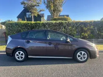 Toyota Prius 2013 photo 3