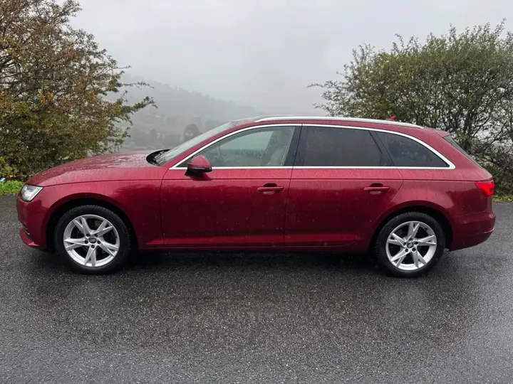 Audi A4 2016 photo 4