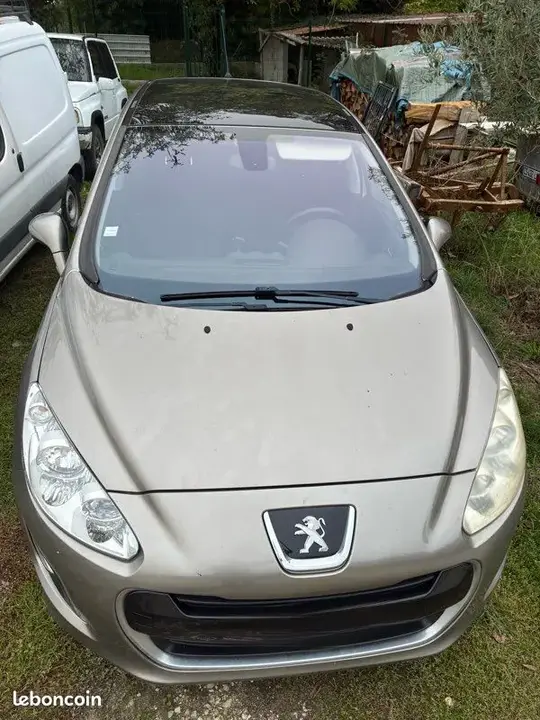 Peugeot 308 2012 photo 3