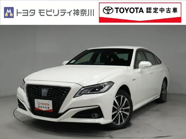 Toyota Crown Hybrid