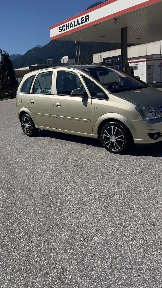 Opel Meriva 2010 photo 2