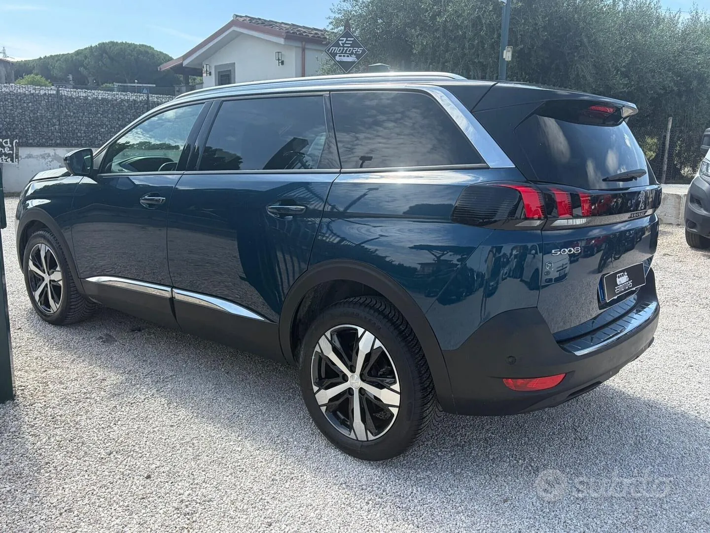 Peugeot 5008 2023 photo 5