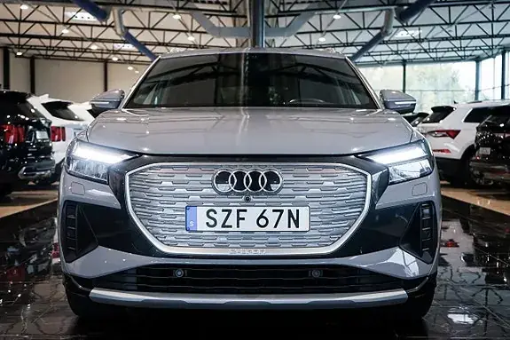 Audi Q4 E-Tron 2023 photo 2