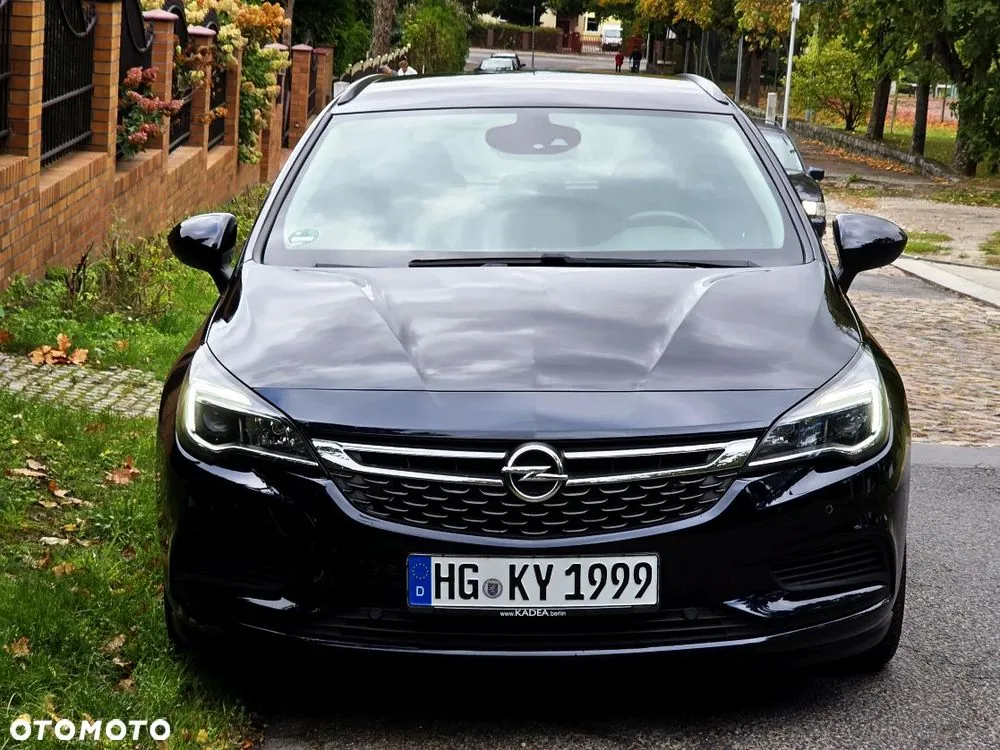 Opel Astra 2019 photo 2