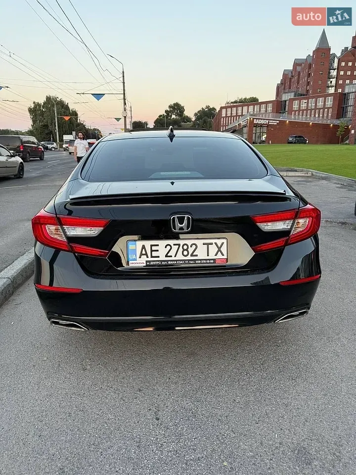 Honda Accord 2021 photo 4