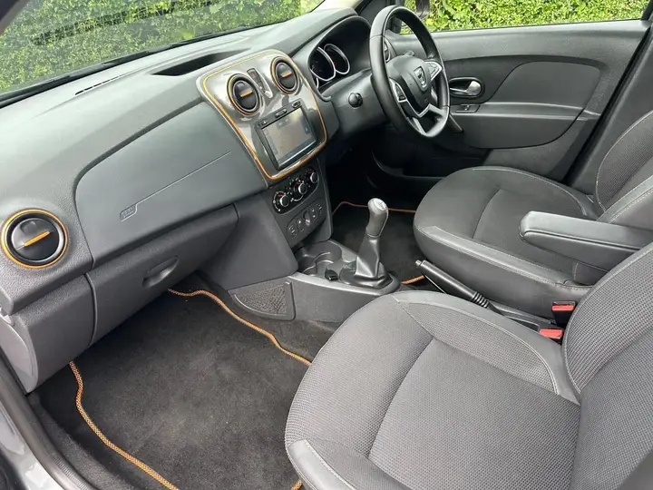 Dacia Logan 2017 photo 5
