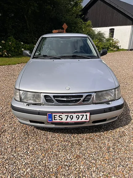 Saab 9-3 2000 photo 2