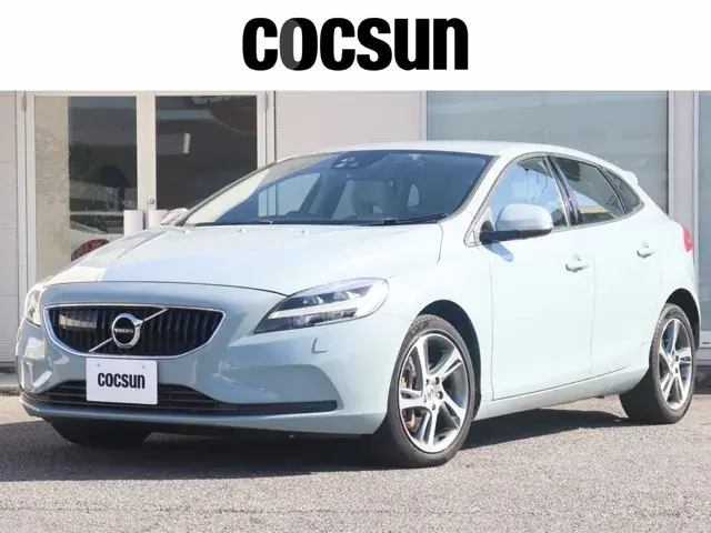 Volvo V40