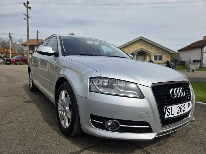 Audi A3 2011 photo 4