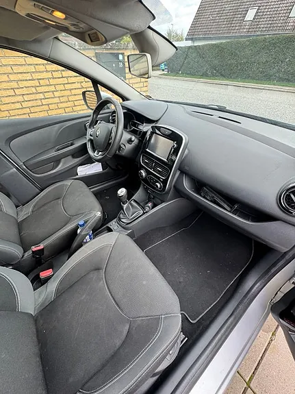 Renault Clio Iv 2017 photo 3