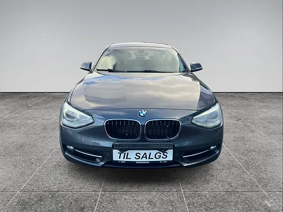 BMW 116D 2012 photo 2