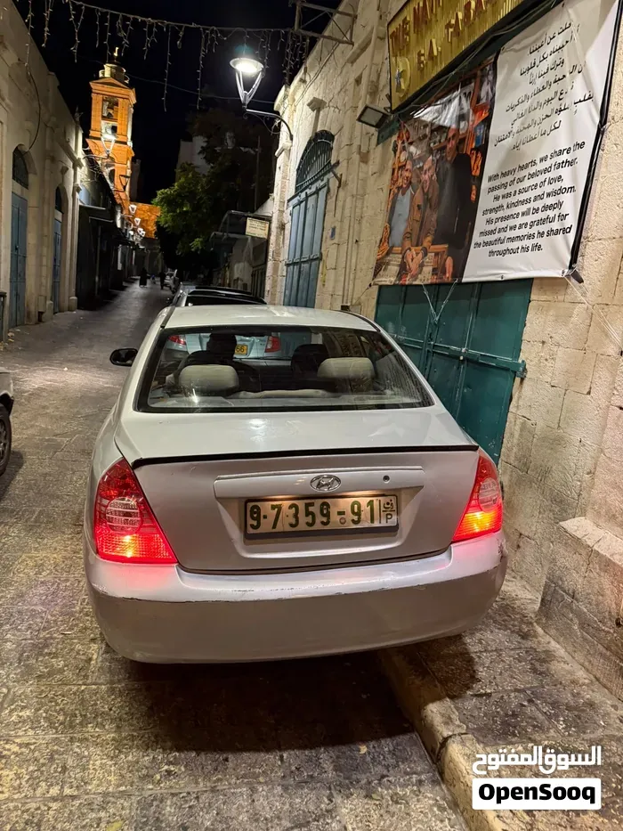 Hyundai Avante 2005 photo 3