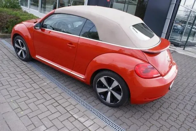 Volkswagen Beetle 2016 photo 3