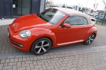 Volkswagen Beetle 2016 photo 2